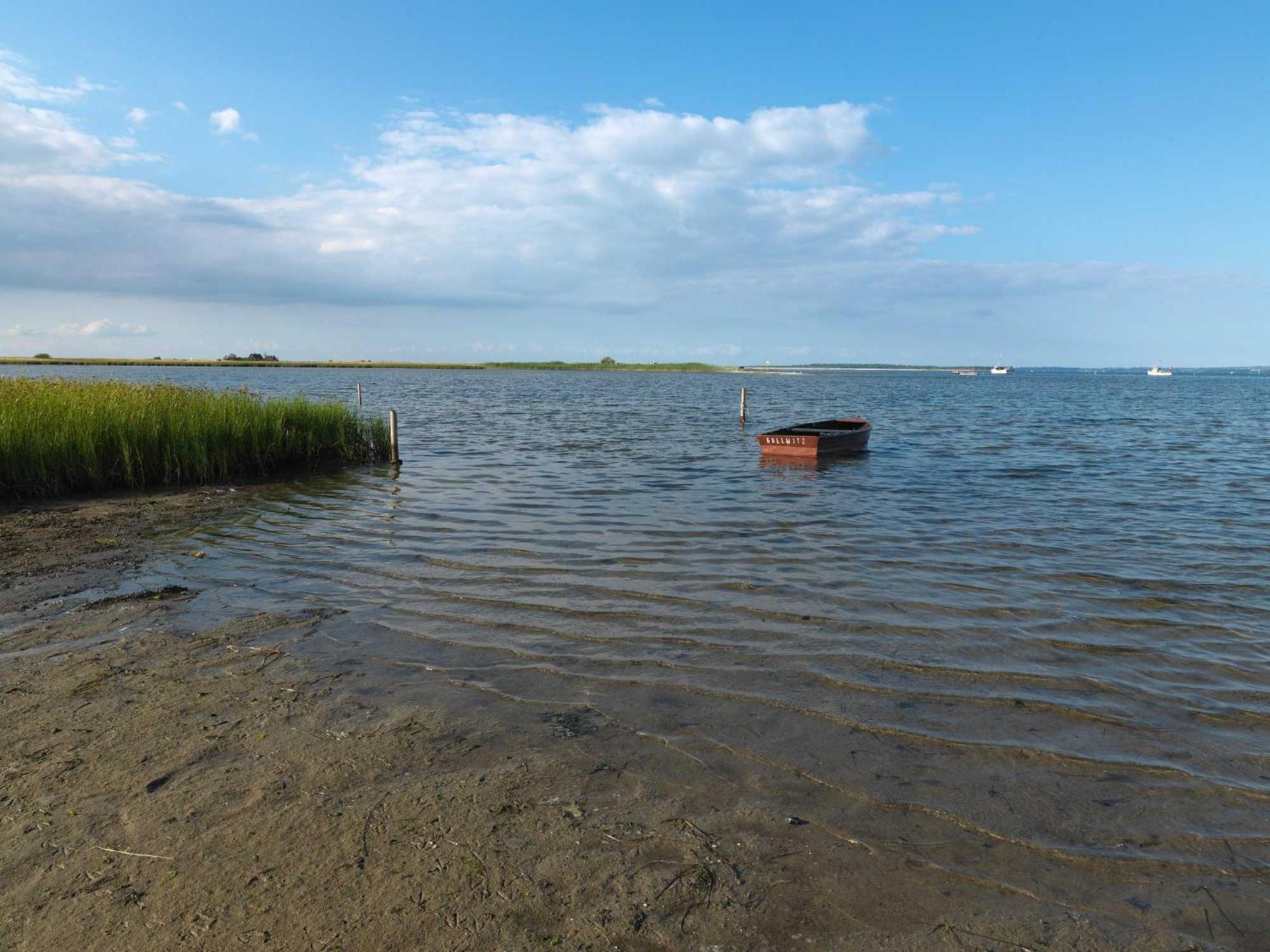 Seerose Insel Poel Buitenkant foto
